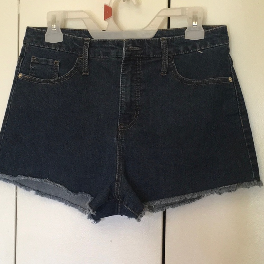 Wild Fable High Rise Short